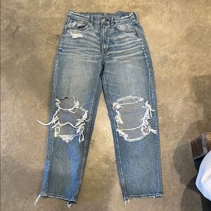 American Eagle Outfitters High Rise Ripped Blue Jeans